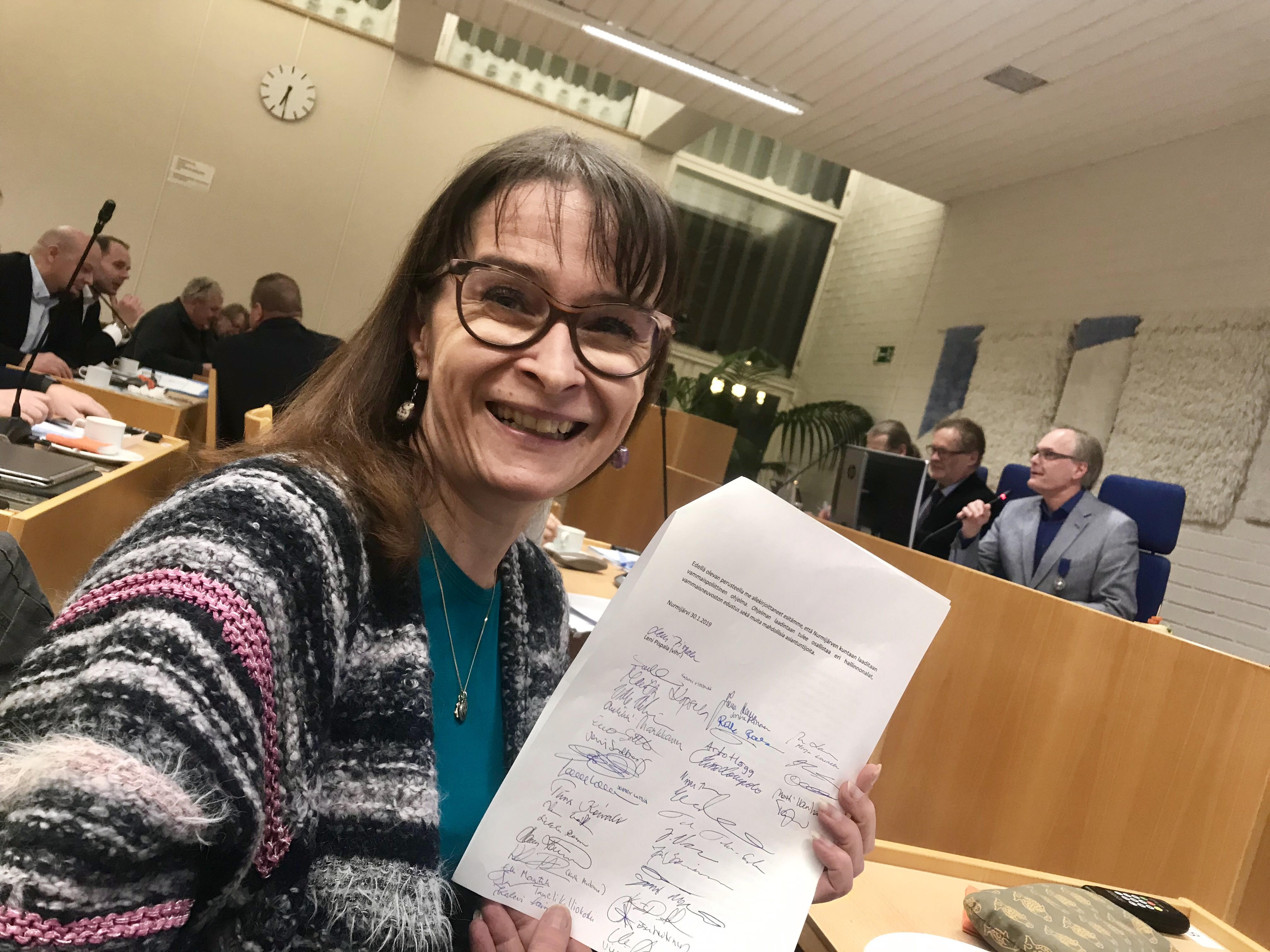 Valtuustoaloite vammaispoliitisen ohjelman laatimiseksi